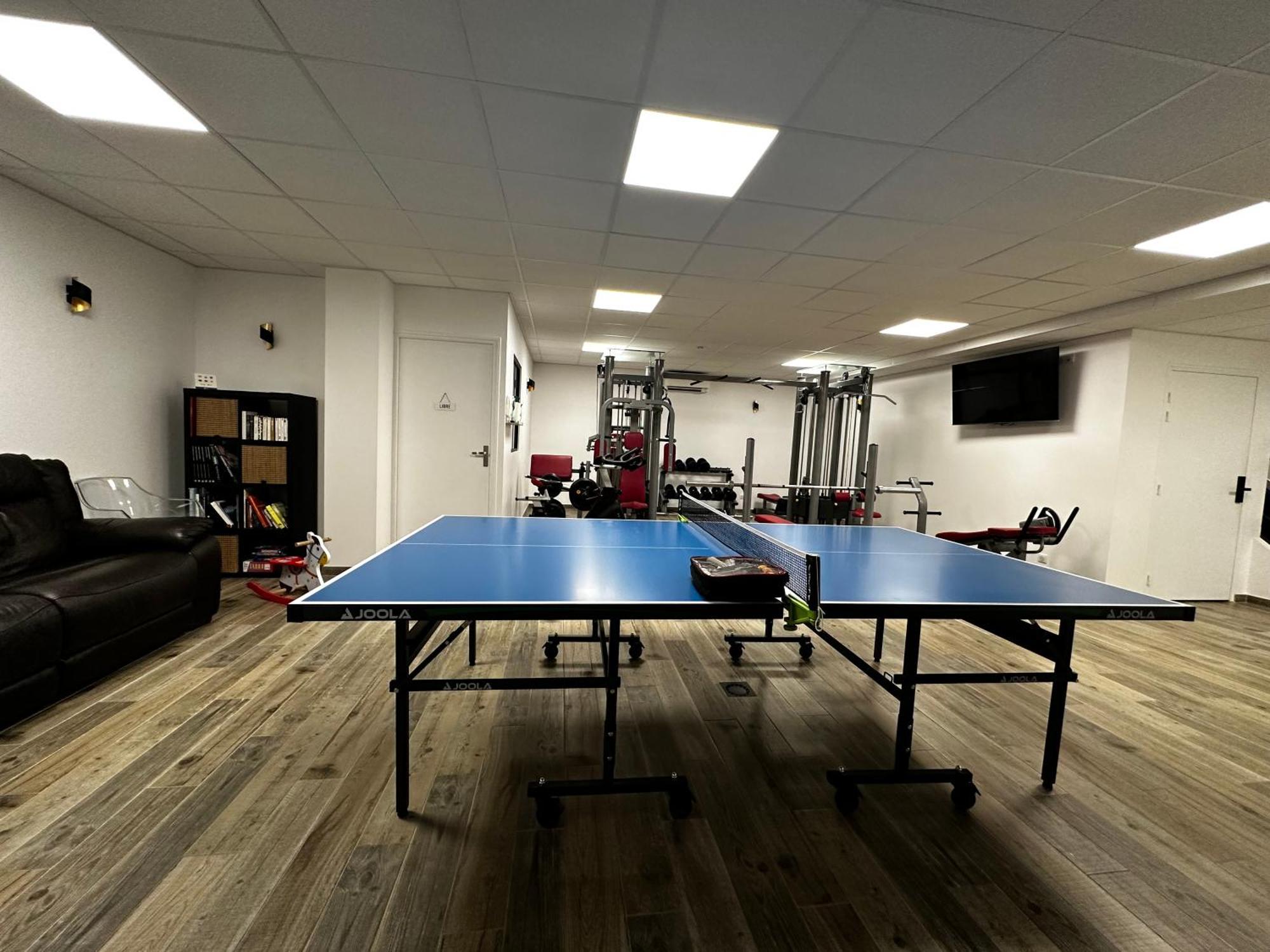 La Villa Perchee Calme, Sauna, Parking Prive Saint-Prix  Eksteriør billede